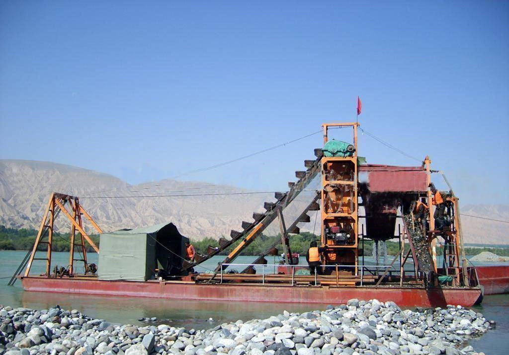 300tph chain bucket gold diamond dredger placer gold mining alluvial gold mining river mining helius tech serena