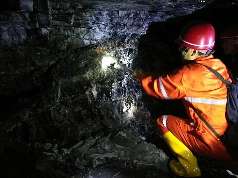 professional-mining-engineers-experts-open-pit-mining-design-underground-mining-design-helius-tech serena